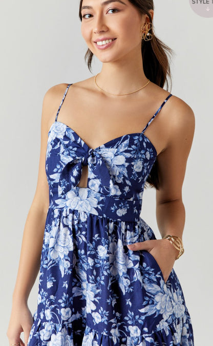 Maxi blue flower dress